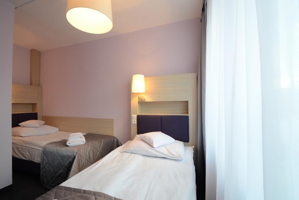 Hotel Pzmot Lublin Quarto foto